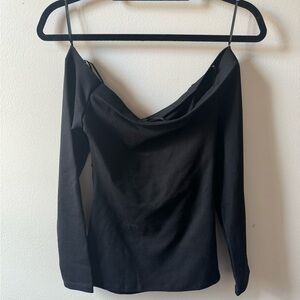 Lulus off the shoulder black top